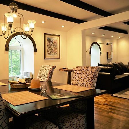 Auberge A La Fontaine Саттон Экстерьер фото